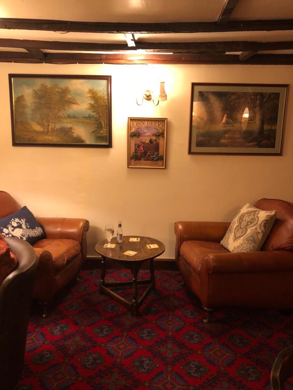 The Crown Inn Wentnor Eksteriør billede